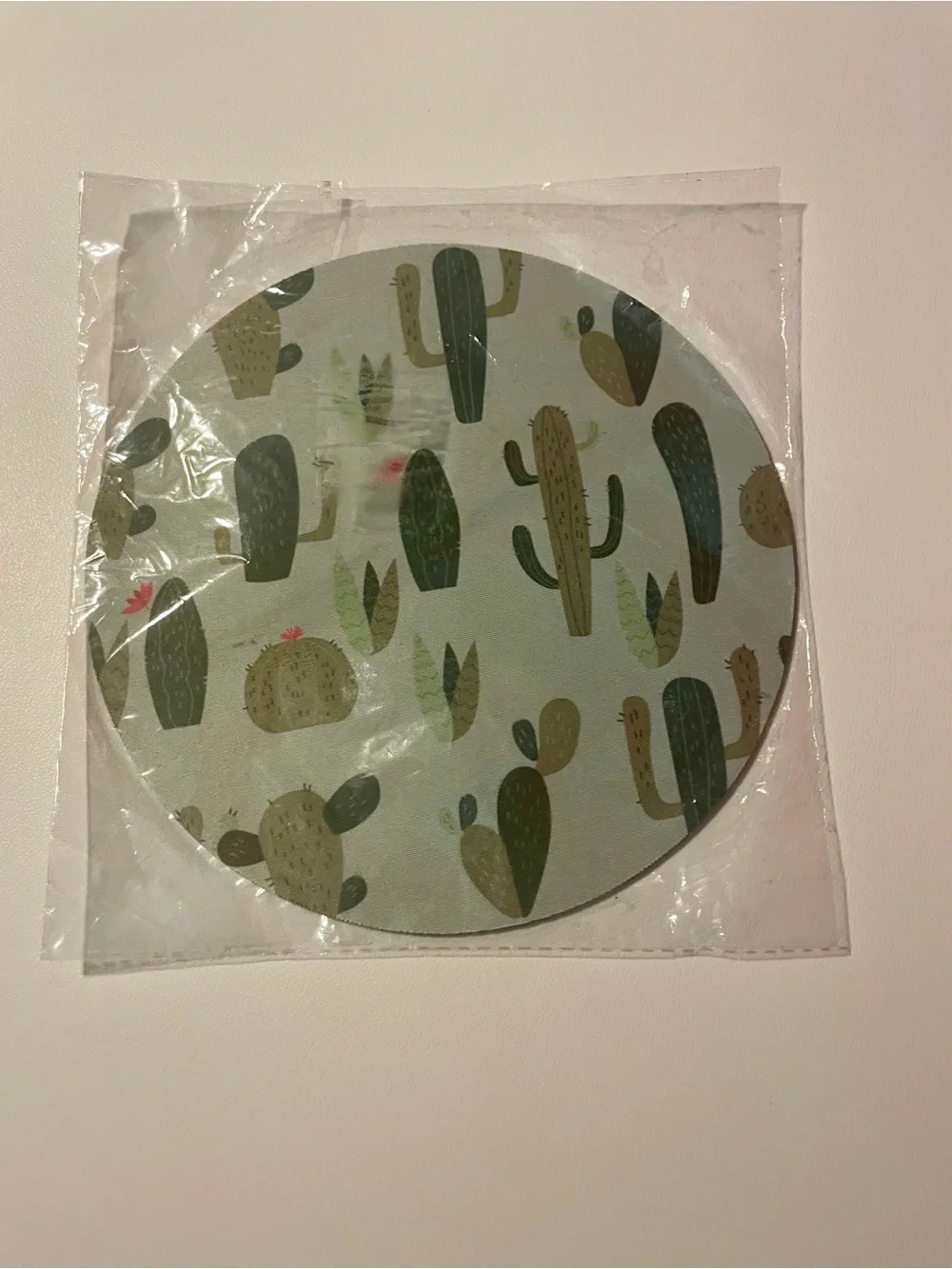 Cute Cactus Round Mouse Pad Fabric Top Rubber Back Desk Decor NWOT Sealed 8”